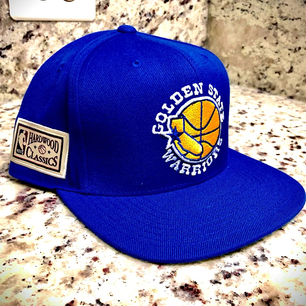 NEW* Mitchell & Ness Golden State Warriors Hat